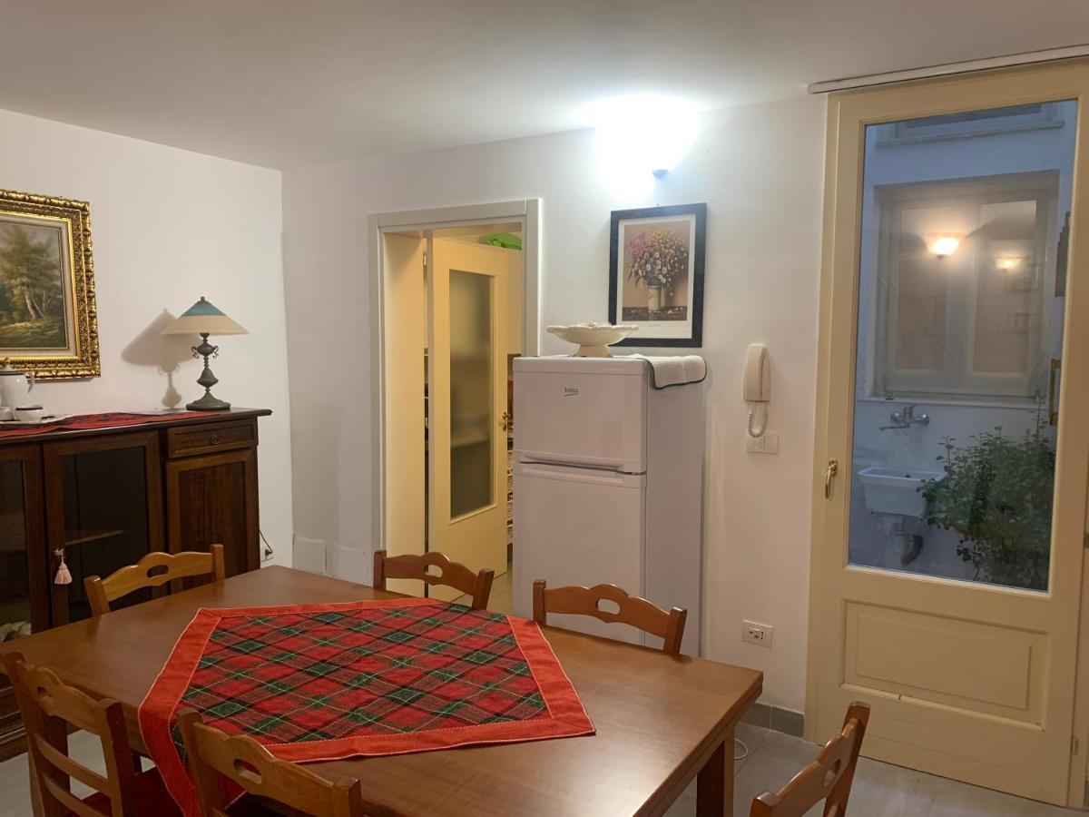 Ferienwohnung La Casa Di Stefania 2 Centro Storico Lecce Exterior foto